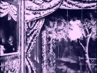 trapeze striptease / trapeze disrobing act (1901)